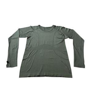 lululemon athletica Green Long Sleeve Athletic Top Women’s Size 10